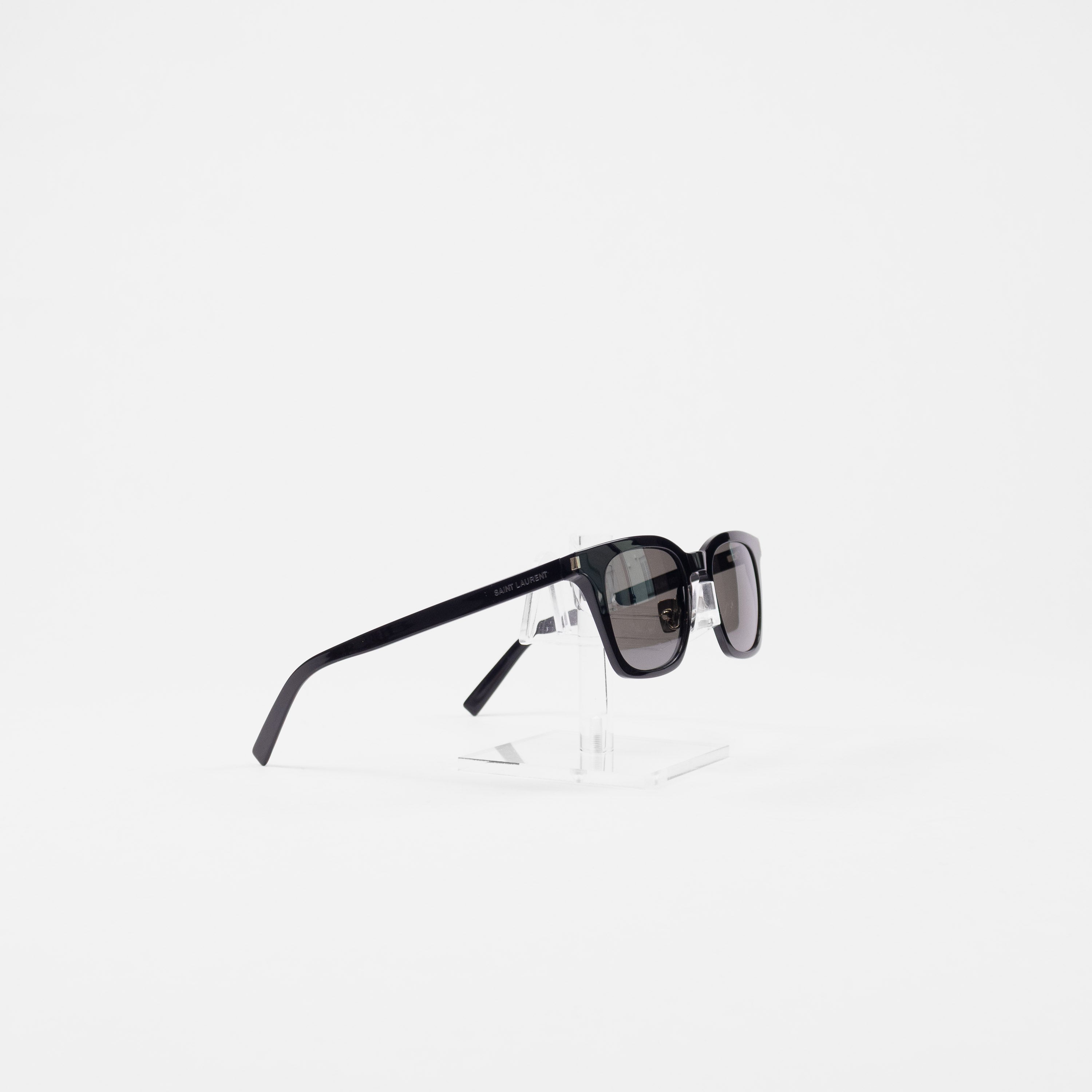 Saint Laurent SL 138 Slim Sunglasses