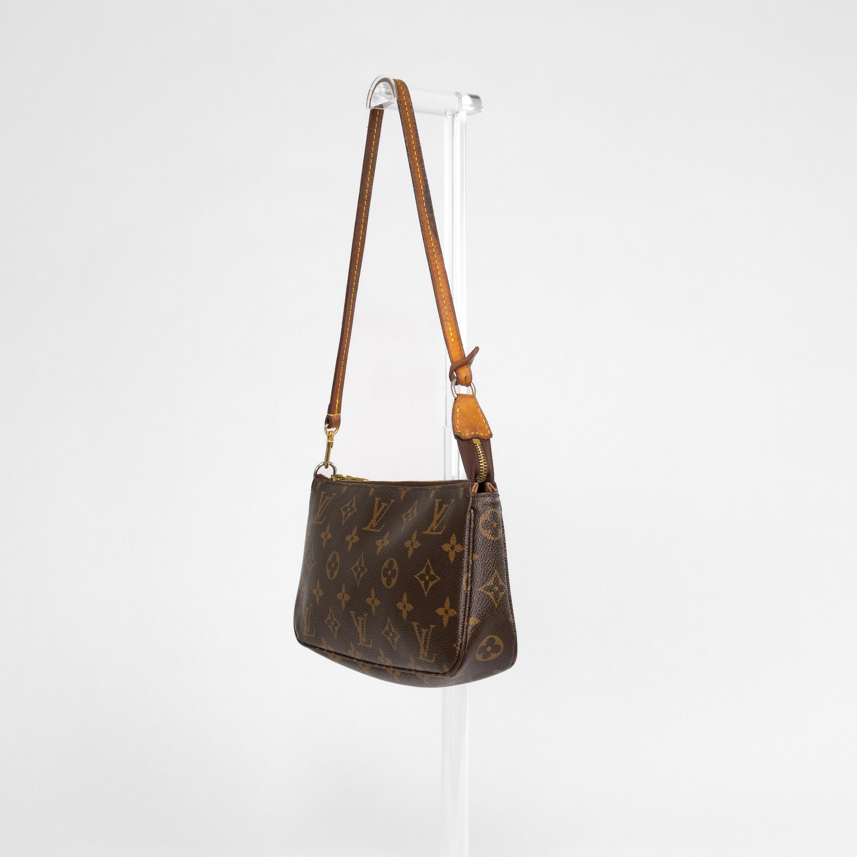 Louis Vuitton Pochette Accessories